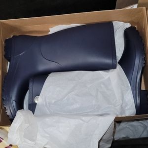 NIB UGG Shelby Rain Boots Size 11